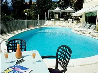 Отель Hotel Sirolo 4*