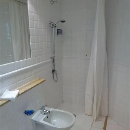Отель Hotel Sirolo 4*