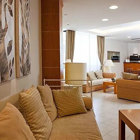 Hotel Sirolo Сироло