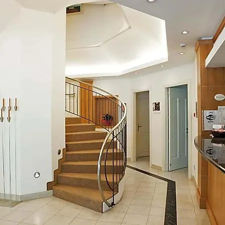 Hotel Sirolo Отель