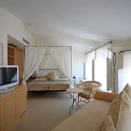 Hotel Sirolo 4* Сироло