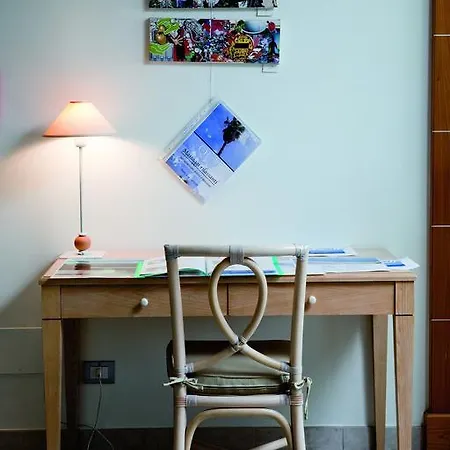 Hotel Sirolo 4* Сироло