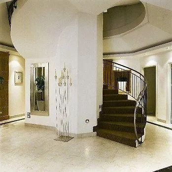 Hotel Sirolo Отель Сироло