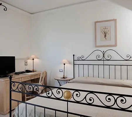 Hotel Sirolo 4*
